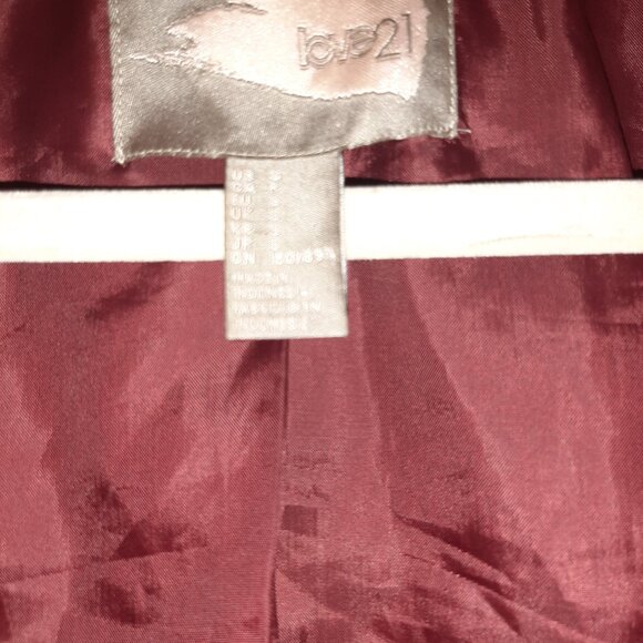 Burgundy blazer love21 - Picture 2 of 3